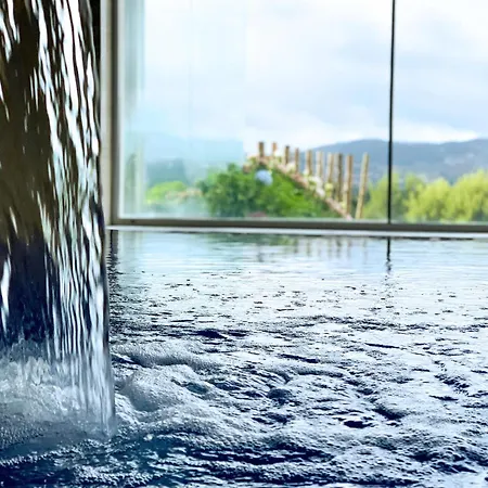 Ξενοδοχείο Agua 4*